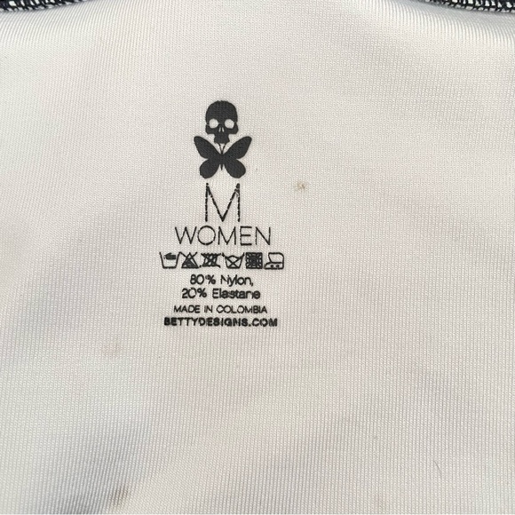 Betty Designs Cycling Squad Kit Set - Picture 11 of 14